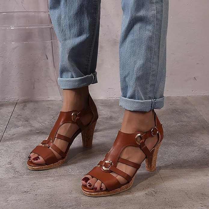Sandales à Talons Hauts – Élégance et Féminité