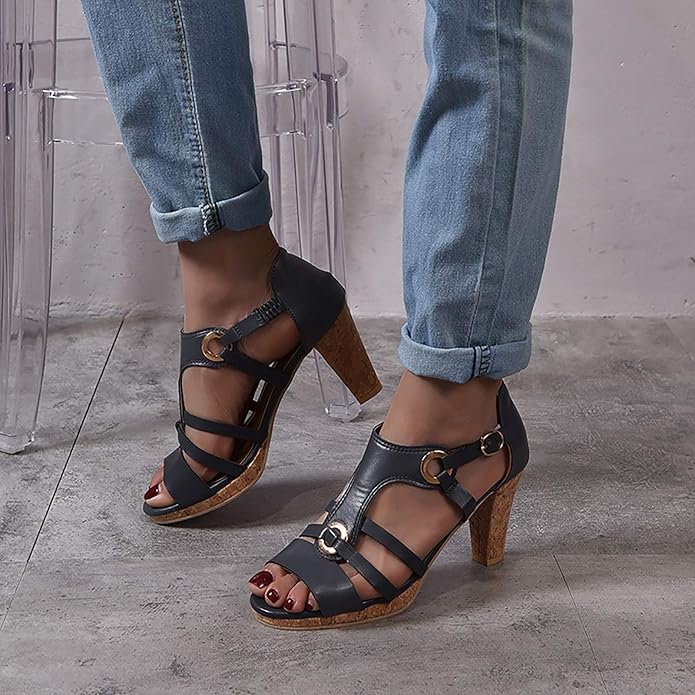 Sandales à Talons Hauts – Élégance et Féminité